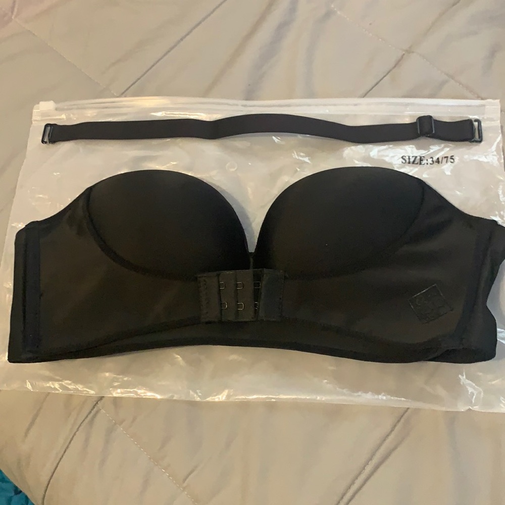 COPY - Black Double push up bra Size 34A/B(Fits like 32)